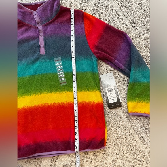 NWT Rainbow Fleece Girls Pullover - Picture 3 of 9